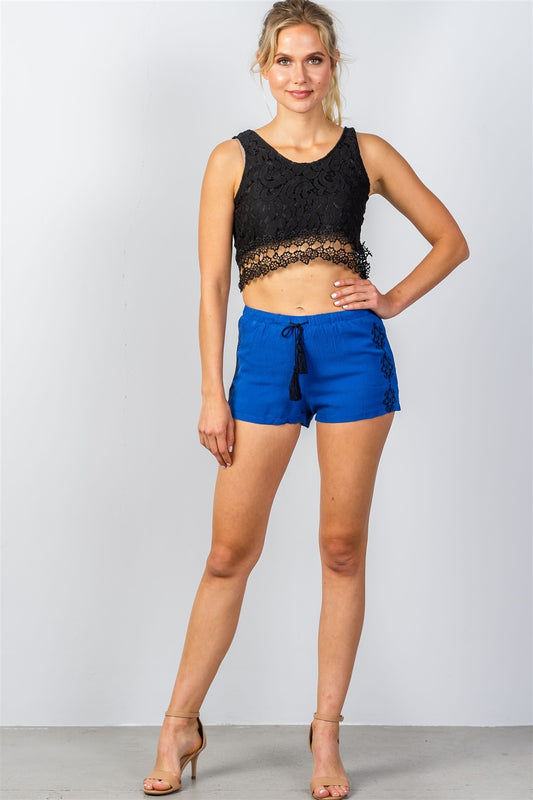 Ladies fashion boho embroidered tassel tie short