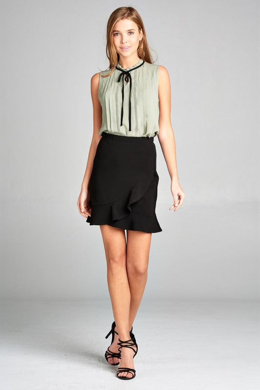 Ladies fashion banded waist wrap look w/ruffle mini skirt