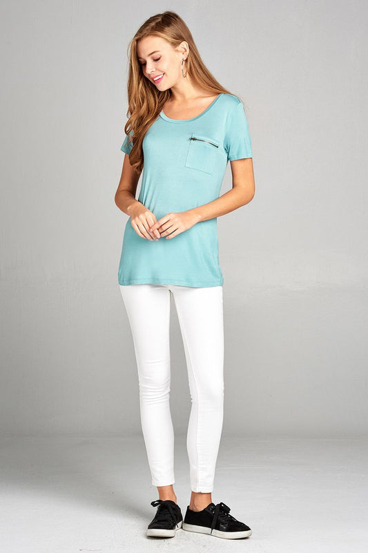 Ladies fashion plus size short sleeve round neck zippered pocket top
