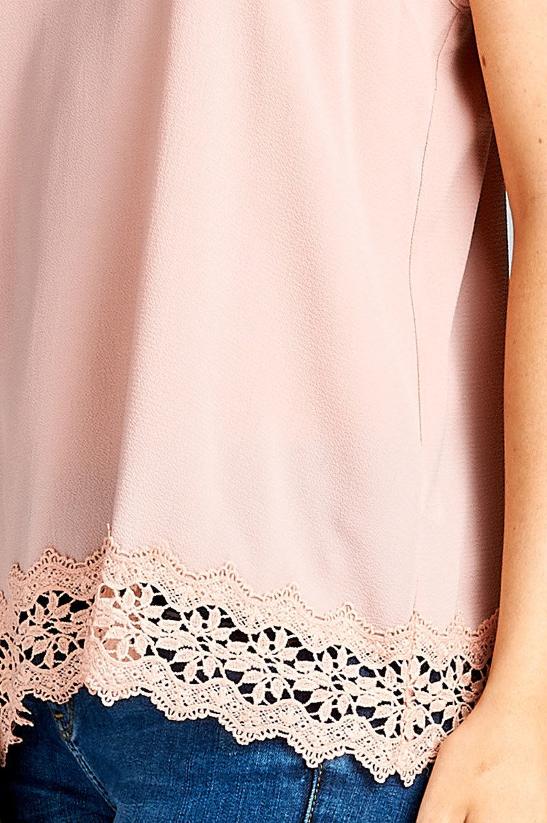 Ladies fashion halter neck w/button crochet lace hem woven top