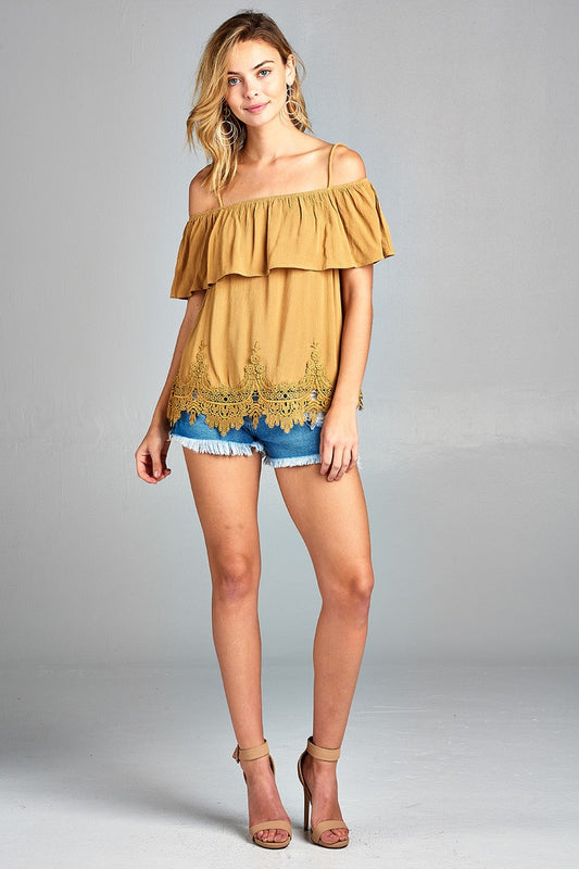 Ladies fashion flounce open shoulder w/hem crochet lace crinkle gauze woven top