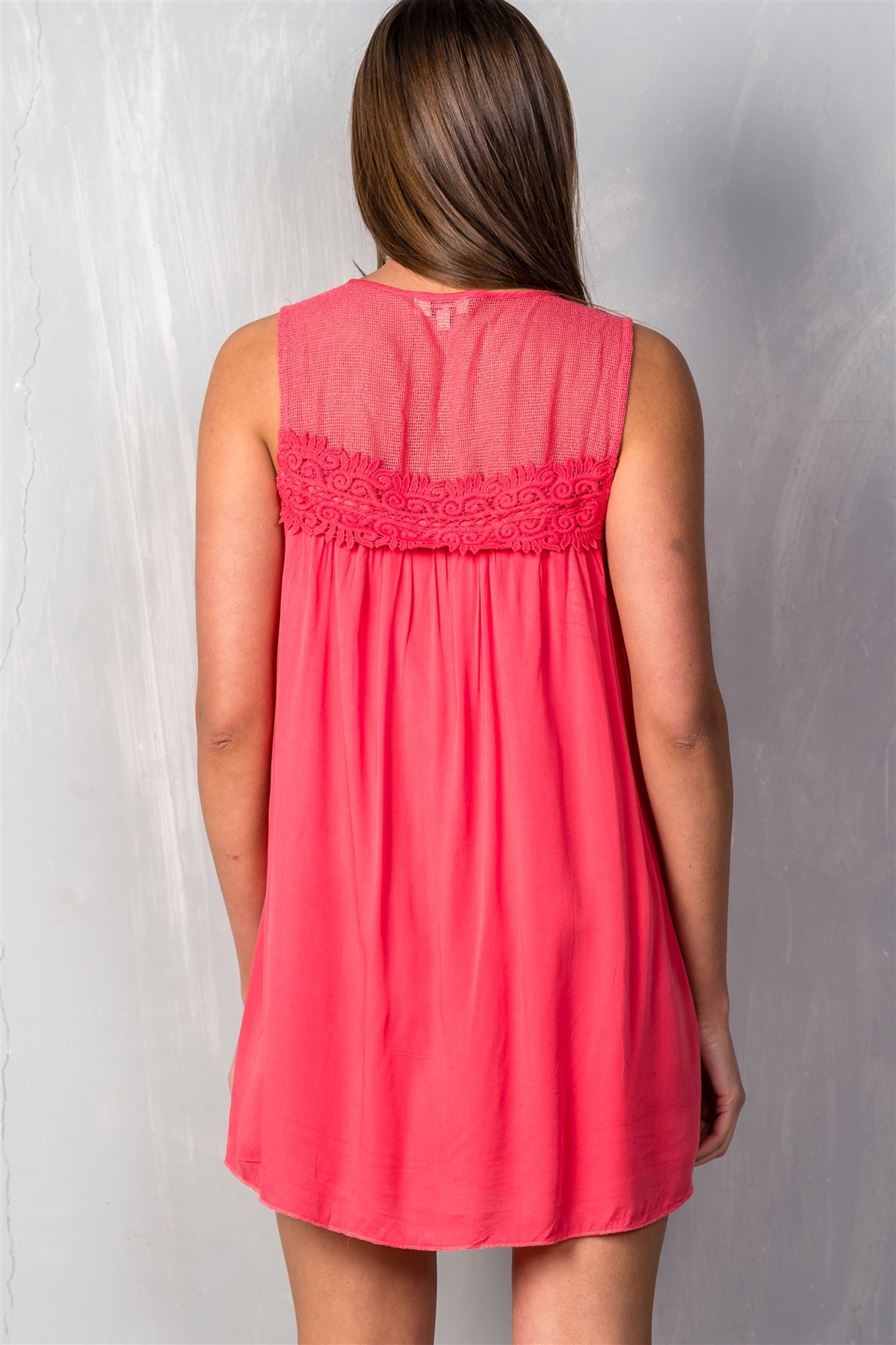 Ladies fashion sleeveless boho crochet-lace yoke shift dress