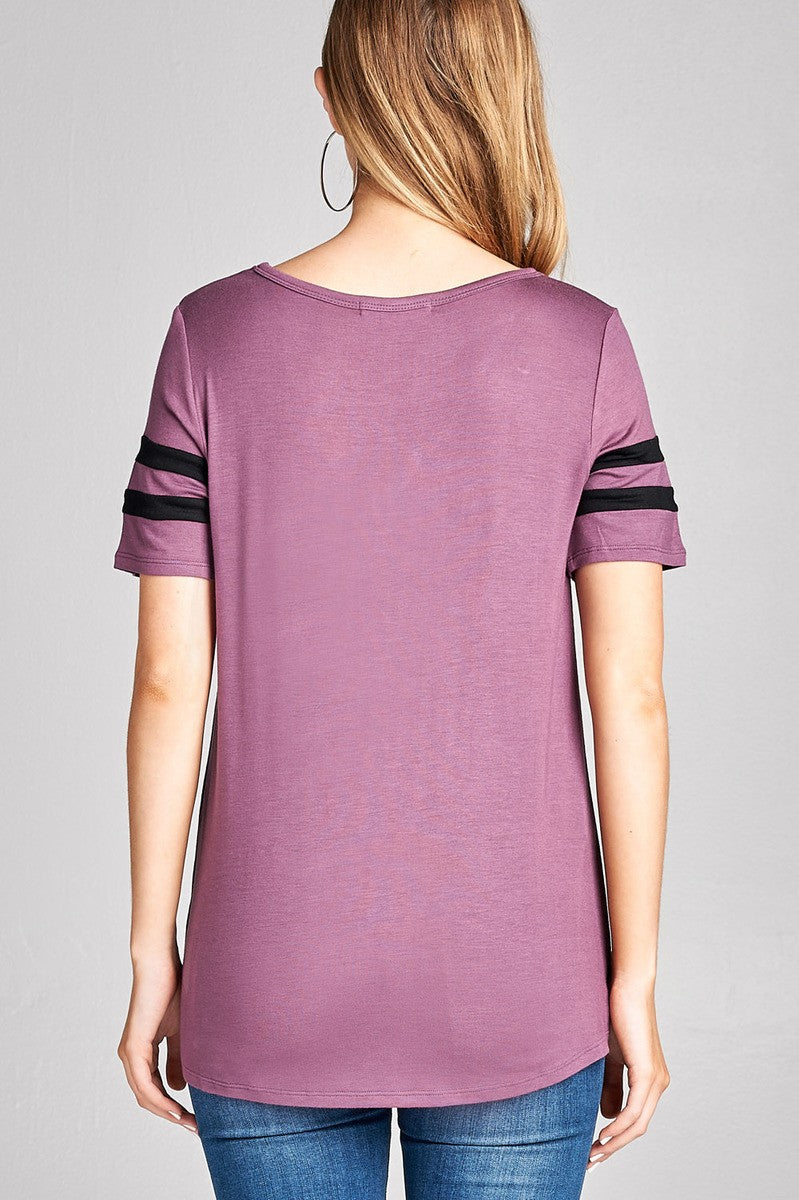 Ladies fashion plus size short sleeve double stripe v-neck w/cross strap rayon spandex top