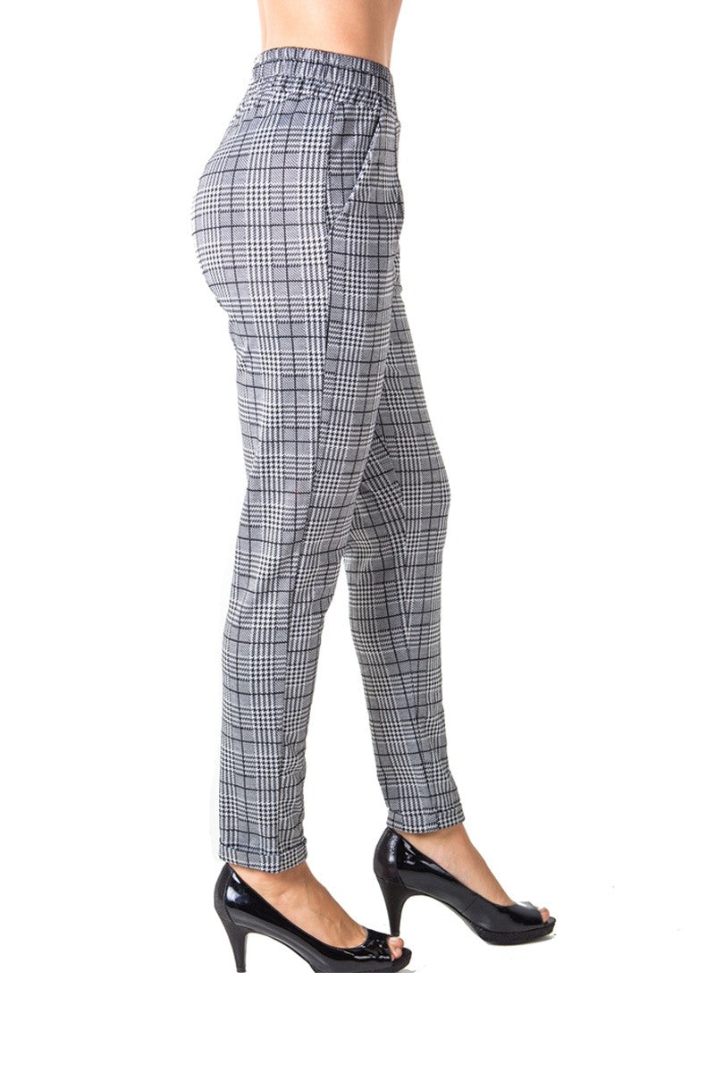 Ladies fashion casual plaid trouser pants, stretch, elastic waist, cuffed folded ankle & 2 front pockets