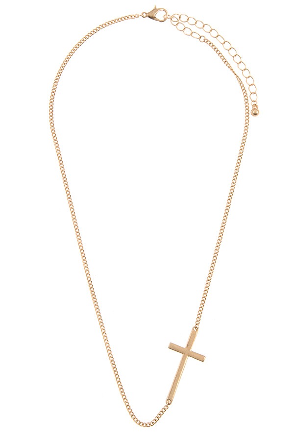 Side cross pendant short necklace