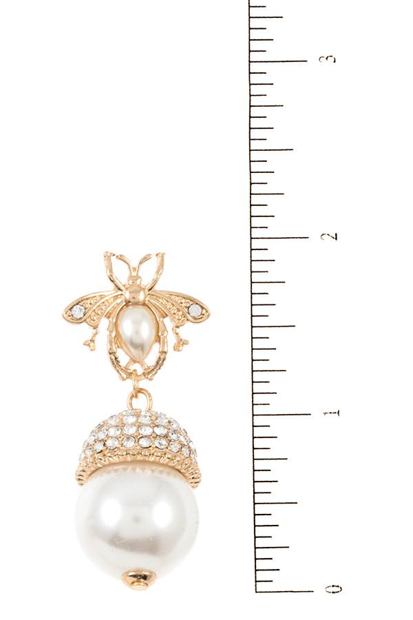 Rhinestone bee pearl accent earring