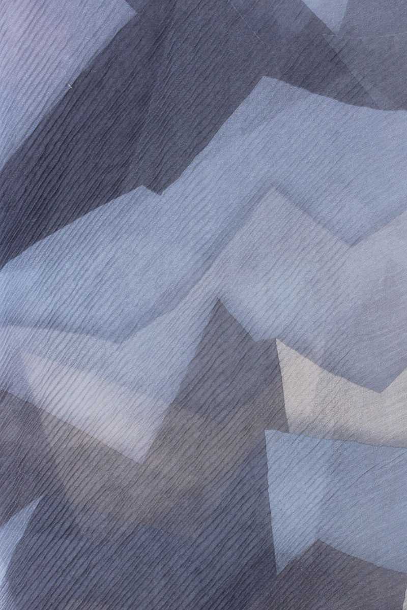 Textured oblong scarf