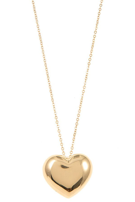 Heart pendant necklace