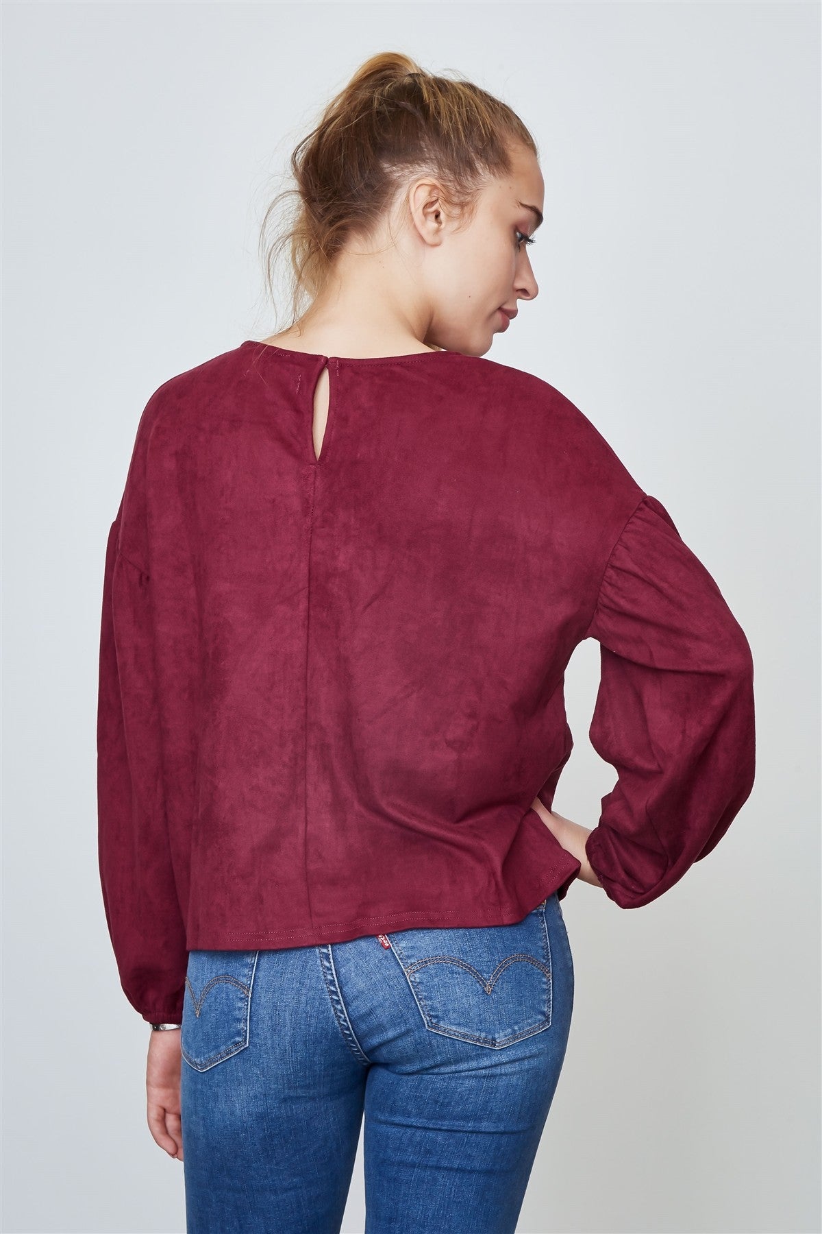 Ladies fashion velvet laced up top