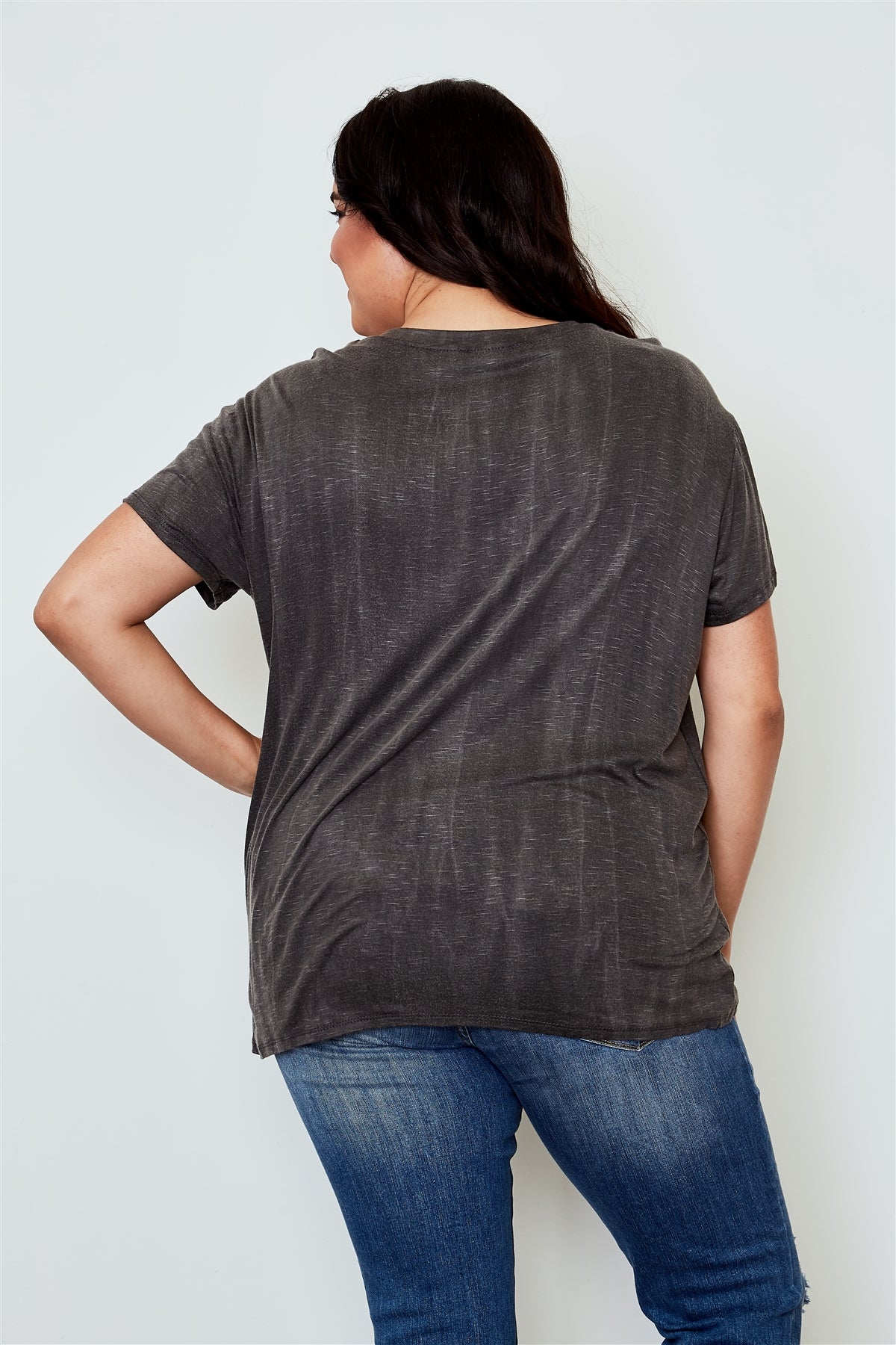 Ladies fashion plus size knotted front tee