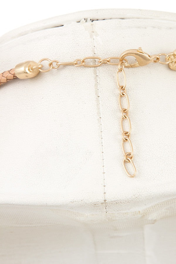 Cluster pearl bib necklace