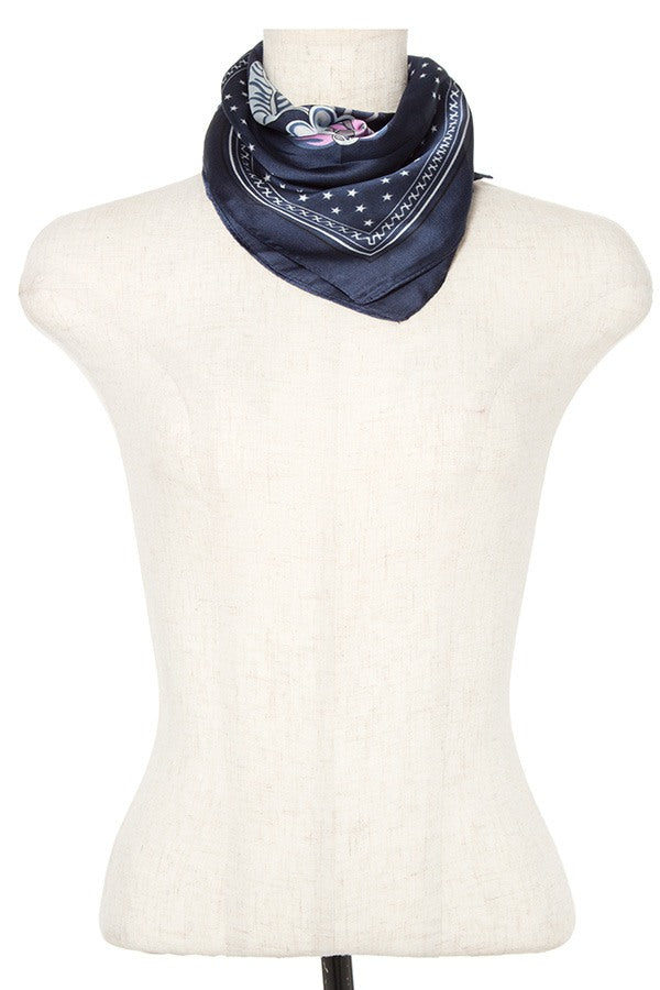 Floral pattern silk scarf