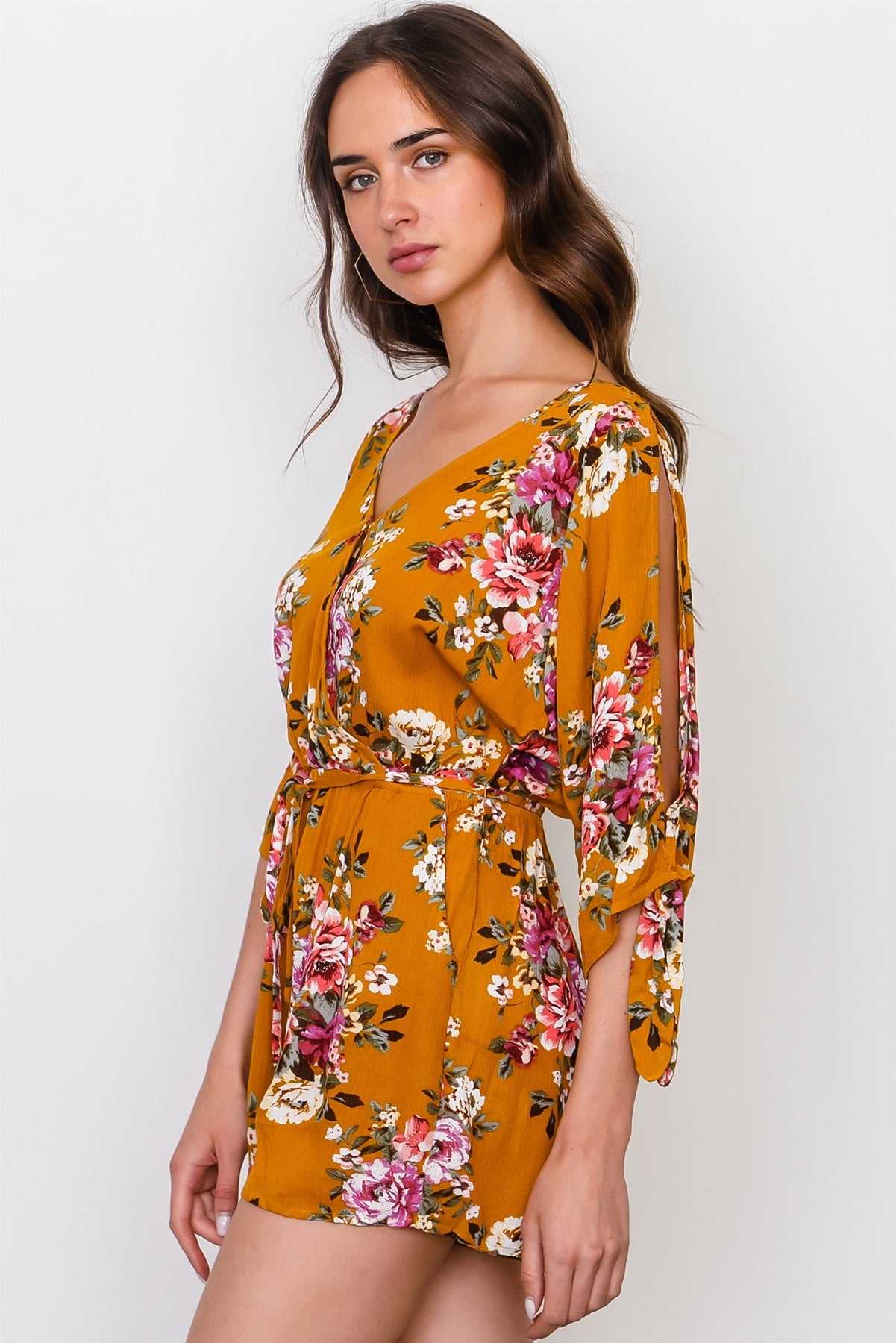 Floral print split sleeve romper
