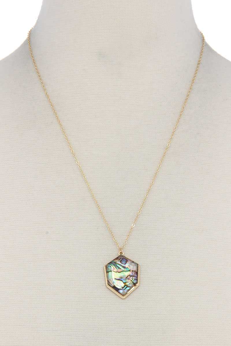Organic Shape Pendant Necklace