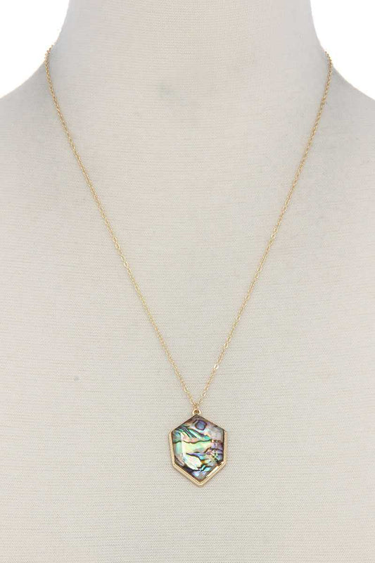 Organic Shape Pendant Necklace