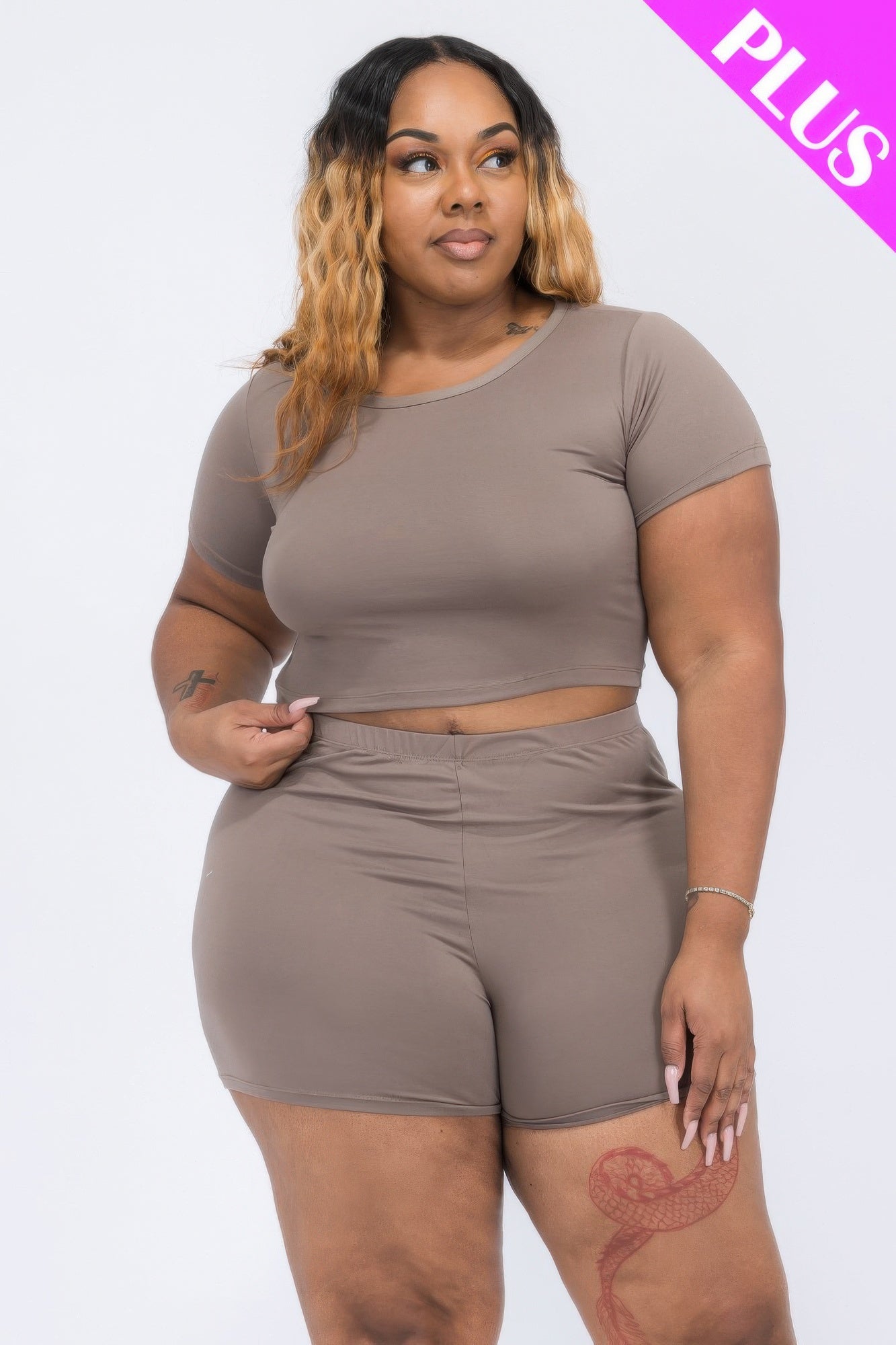 Plus Size Short Sleeve Crop Top & Shorts Set