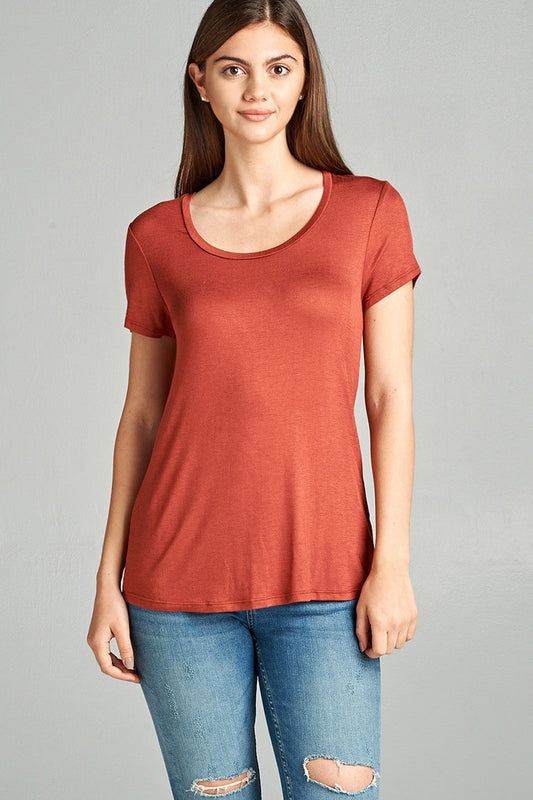 Ladies fashion short sleeve scoop neck top