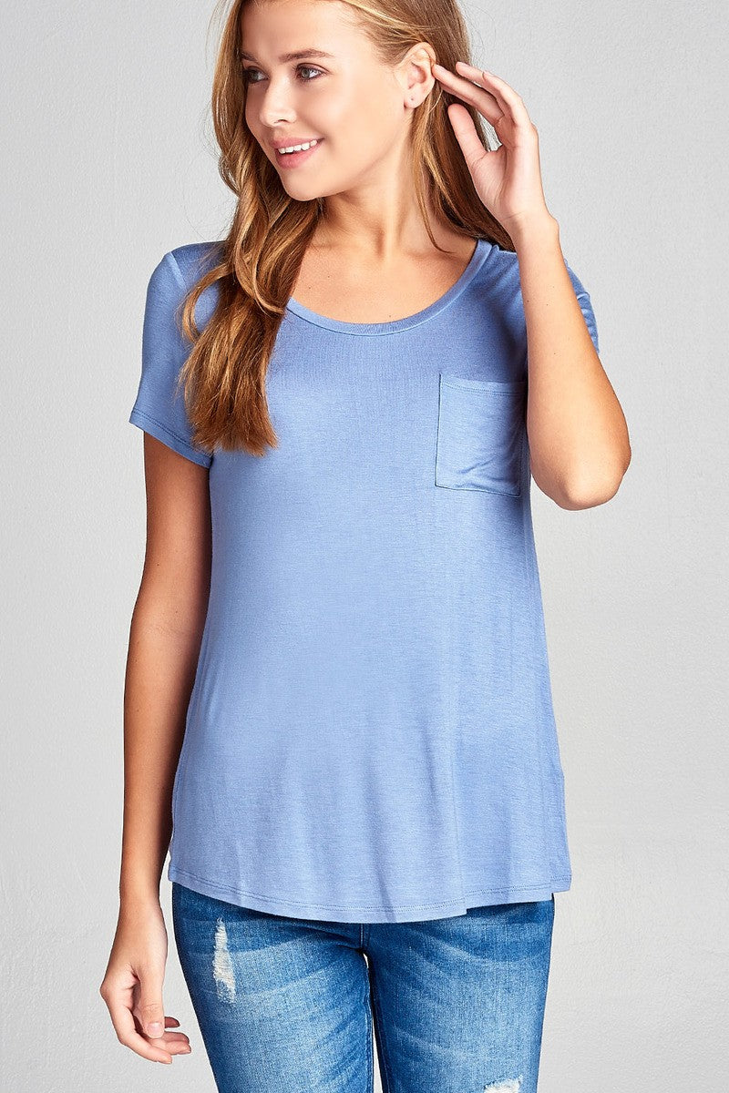 Ladies fashion short sleeve scoop neck top w/ pocket