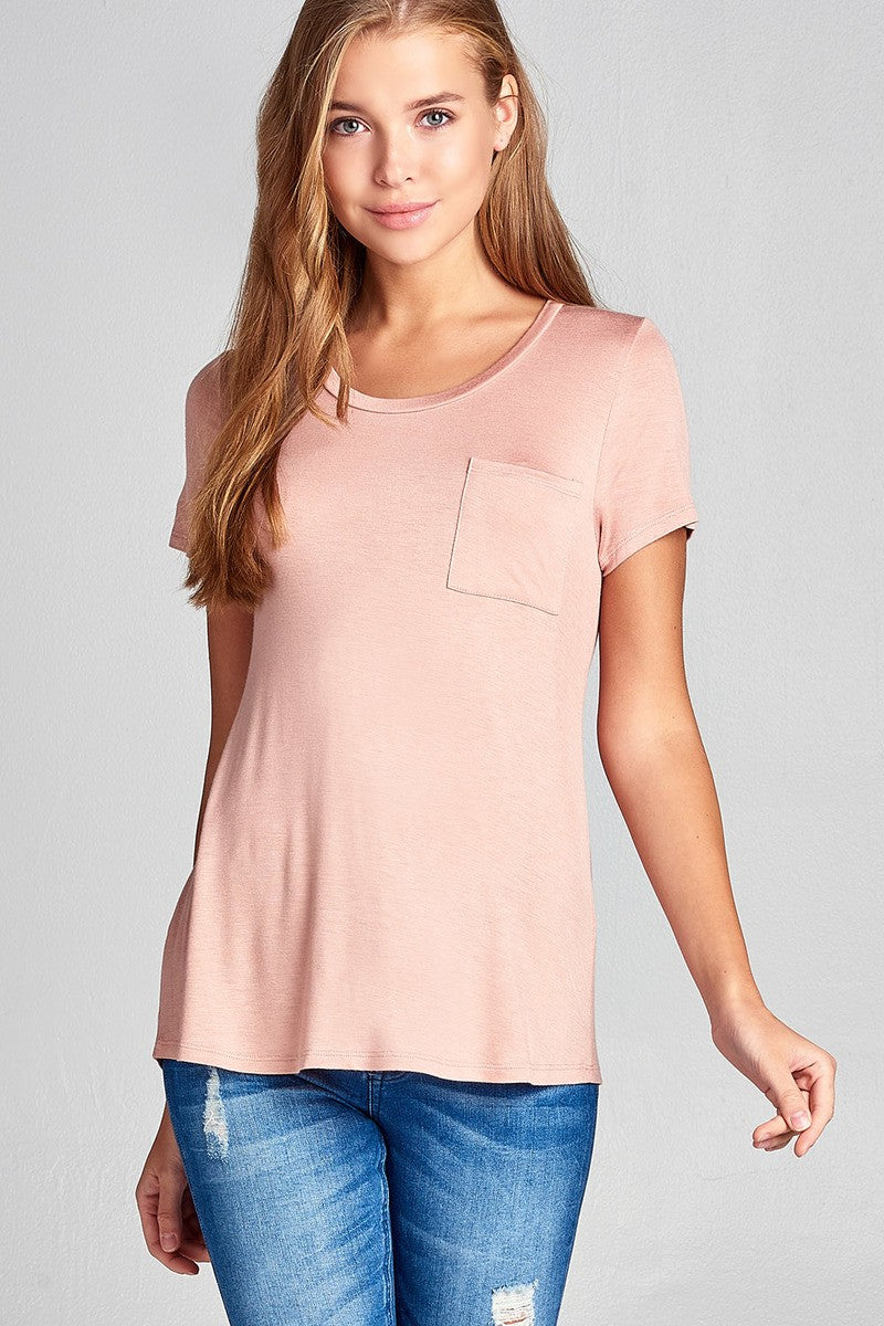 Ladies fashion short sleeve scoop neck top w/ pocket