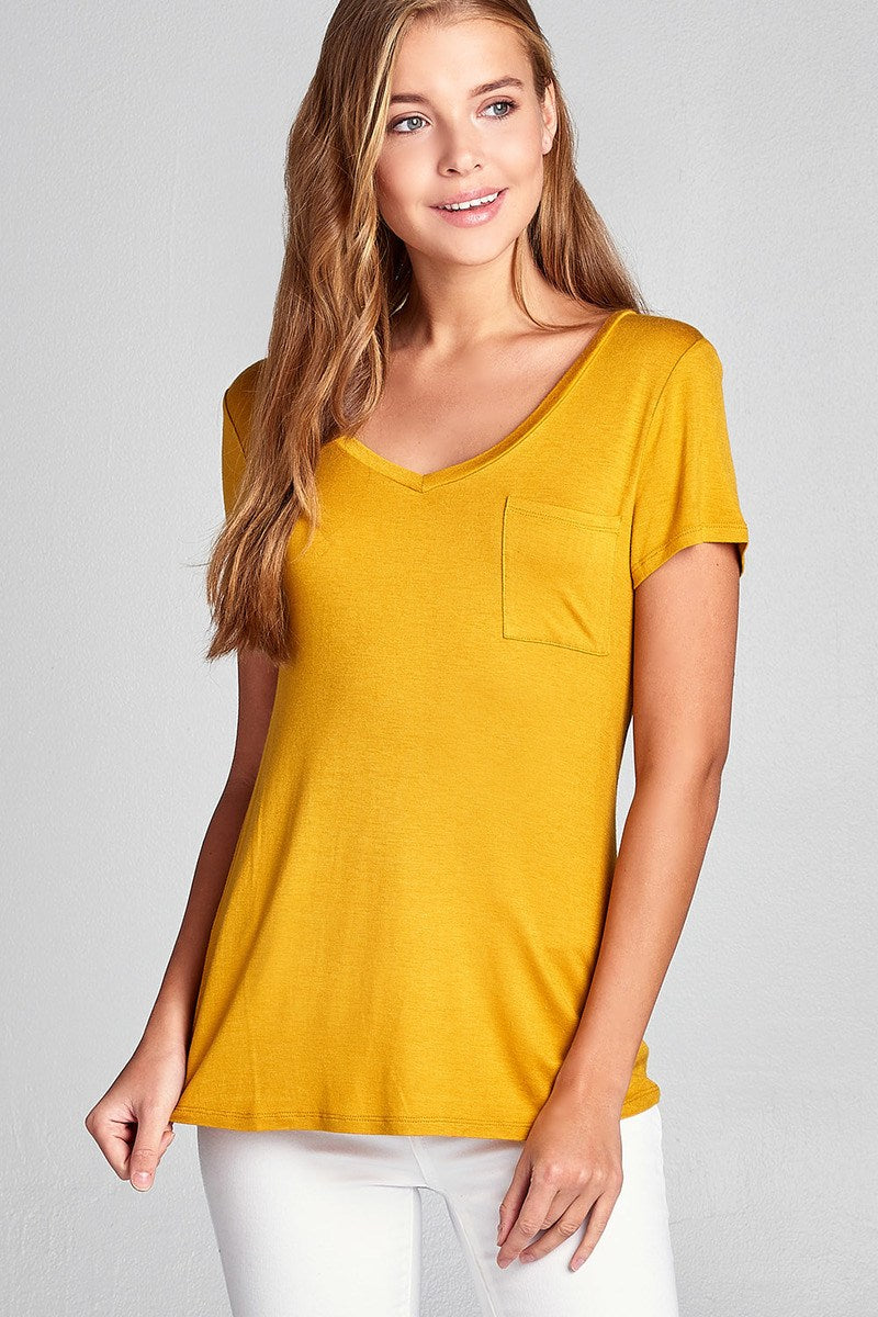 Ladies fashion short sleeve v-neck top w/ pocket