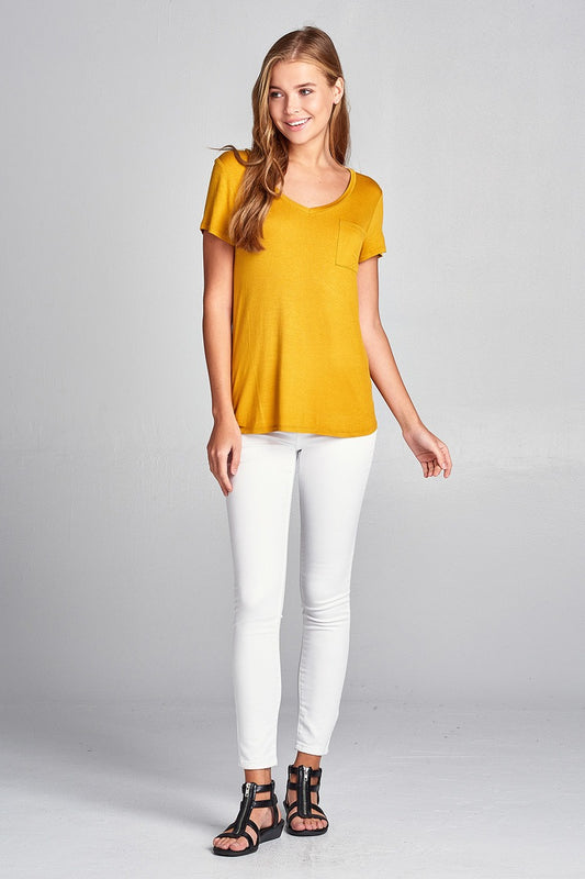 Ladies fashion short sleeve v-neck top w/ pocket