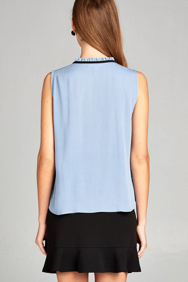 Ladies fashion plus size sleeveless contrast self tie front lace w/pintuck detail crinkle gauze top