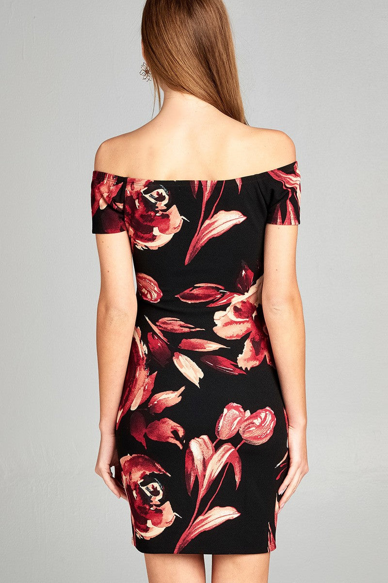 Ladies fashion short sleeve off the shoulder w/front hole floral print mini dress