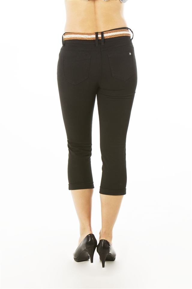 Ladies fashion 4 pocket cuffed belted twill capri