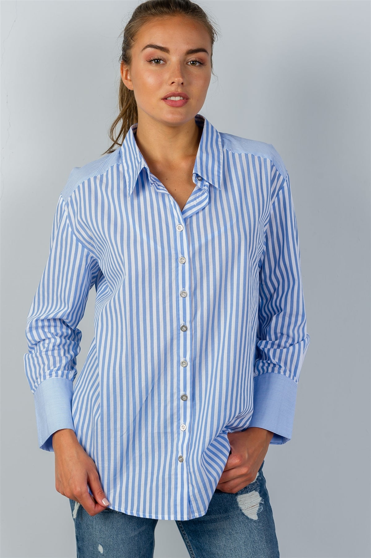 Ladies fashion sky blue stripe print convertible cold-shoulder shirt