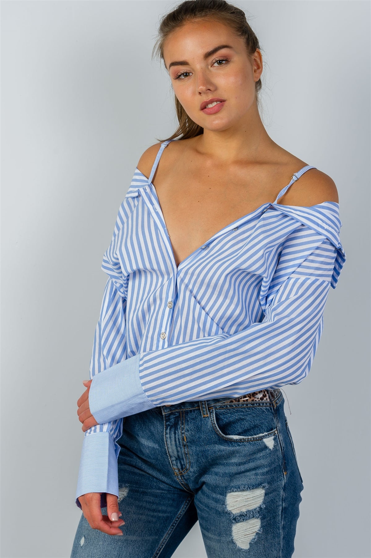 Ladies fashion sky blue stripe print convertible cold-shoulder shirt