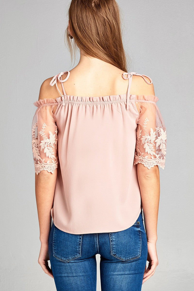 Ladies fashion scallop lace sleeve open shoulder w/tie strap crepe woven top