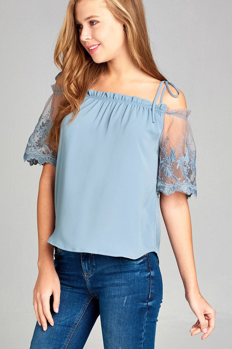 Ladies fashion scallop lace sleeve open shoulder w/tie strap crepe woven top