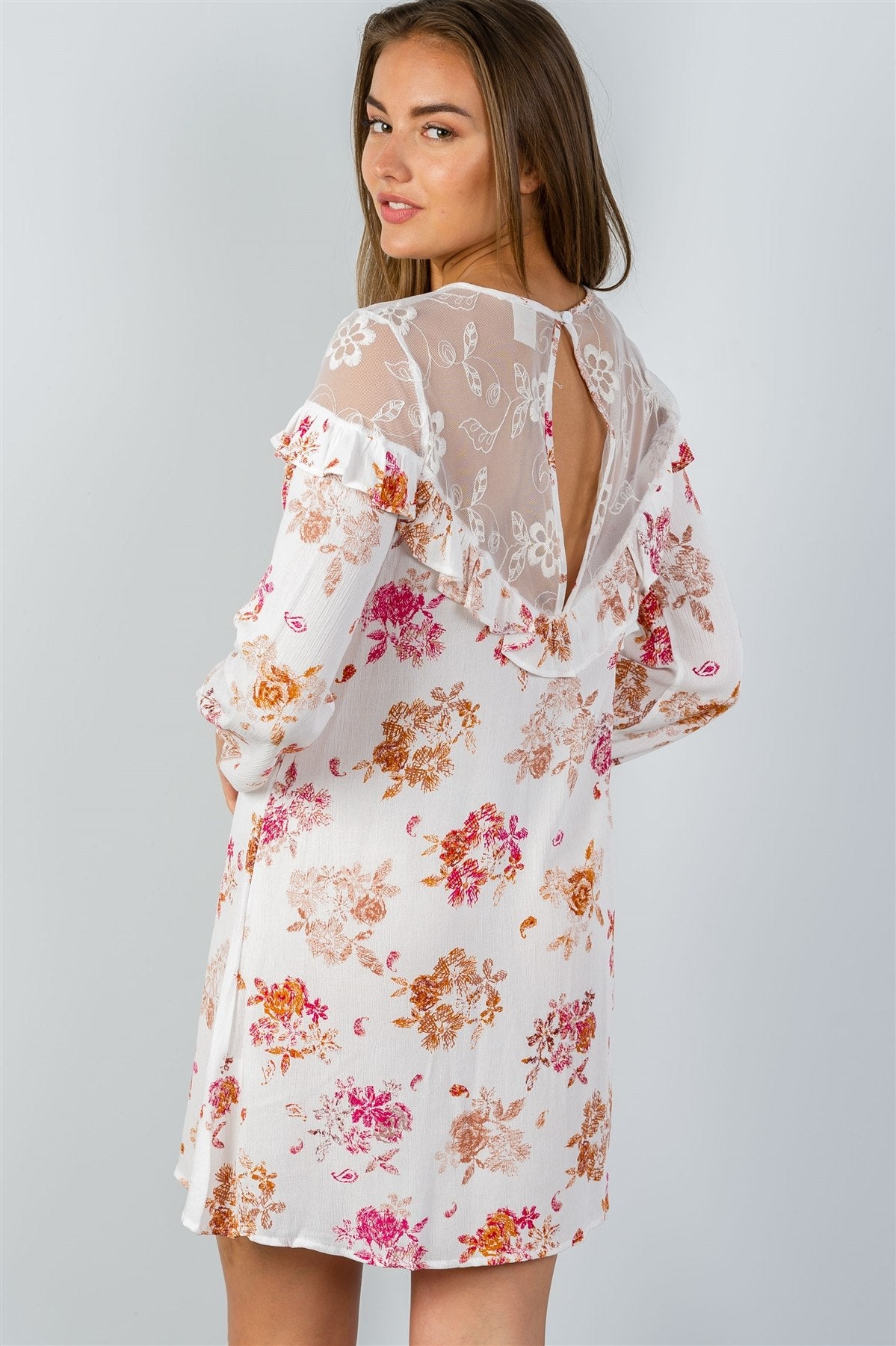 Ladies fashion boho ivory long-sleeve lace-inset shift dress