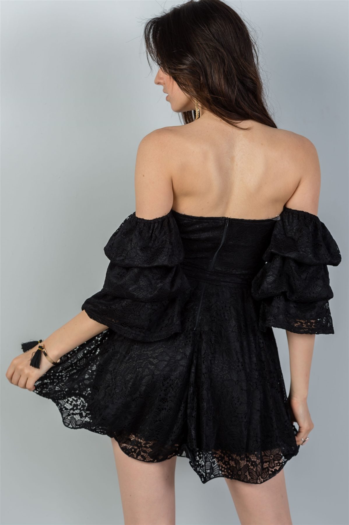 Ladies fashion flounce-hem off the shoulder lace mini dress