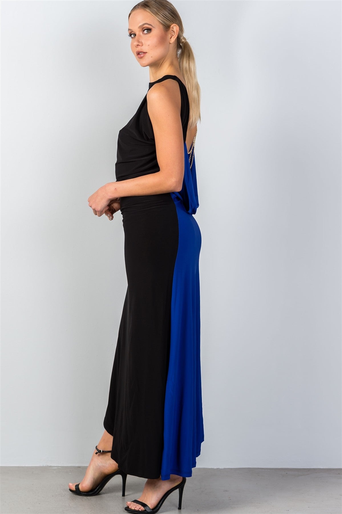 Ladies fashion draped back with necklace detail open back contrast color draped back maxi party dress