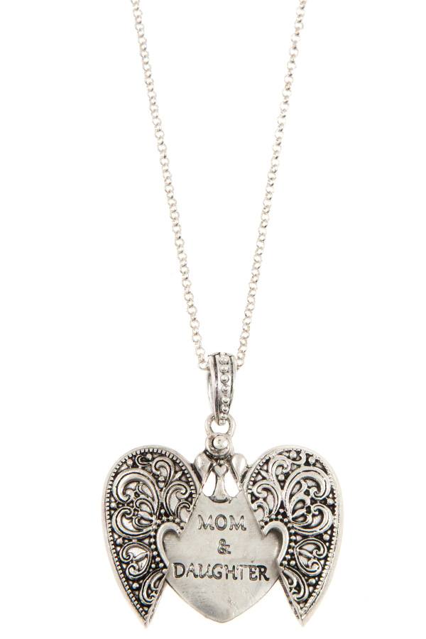 Etched heart pendant long necklace
