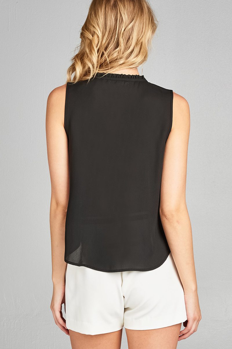 Ladies fashion plus size sleeveless ruffle neck w/self tie smocked yoke detail front button woven top