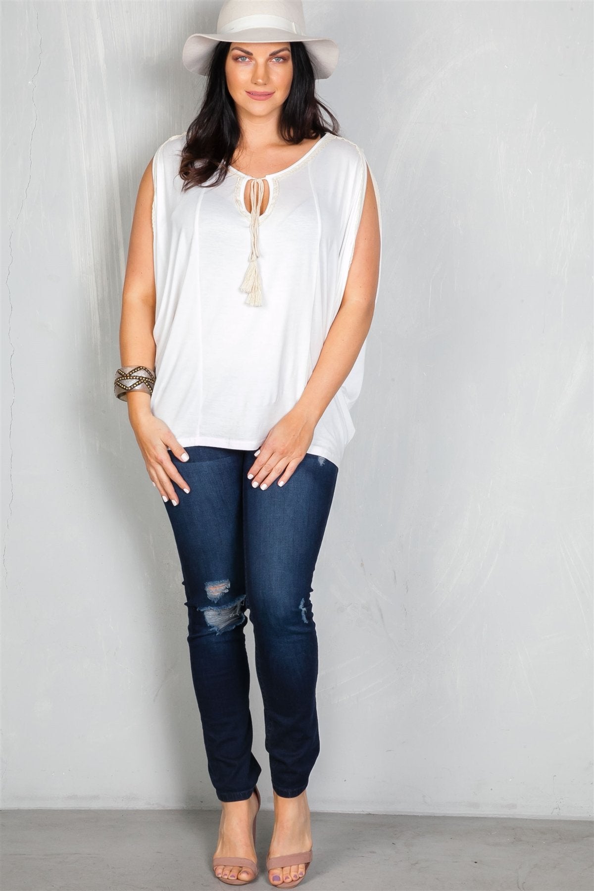 Ladies fashion plus size crochet neckline detail peasant top