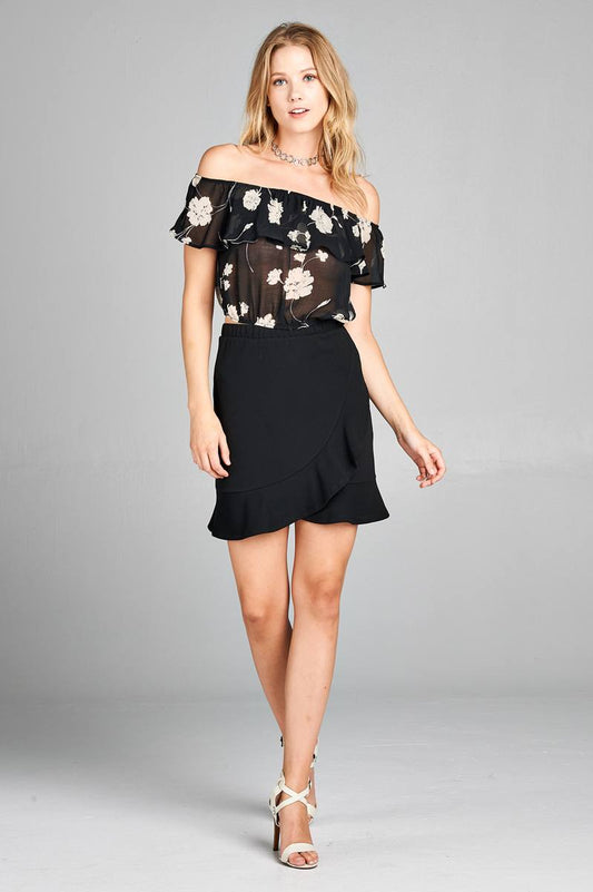 Ladies fashion off the shoulder w/ruffle elastic hem floral print crop woven top