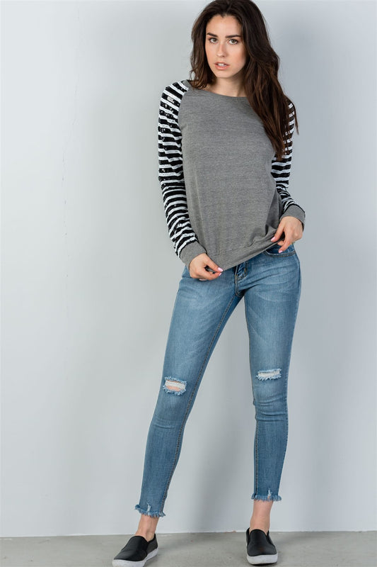 Ladies fashion round neckline sequin sleeved grey sweatshirt