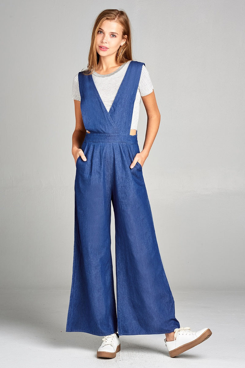 Ladies fashion v-neck cross shoulder strap long wide chambray jumpsuit