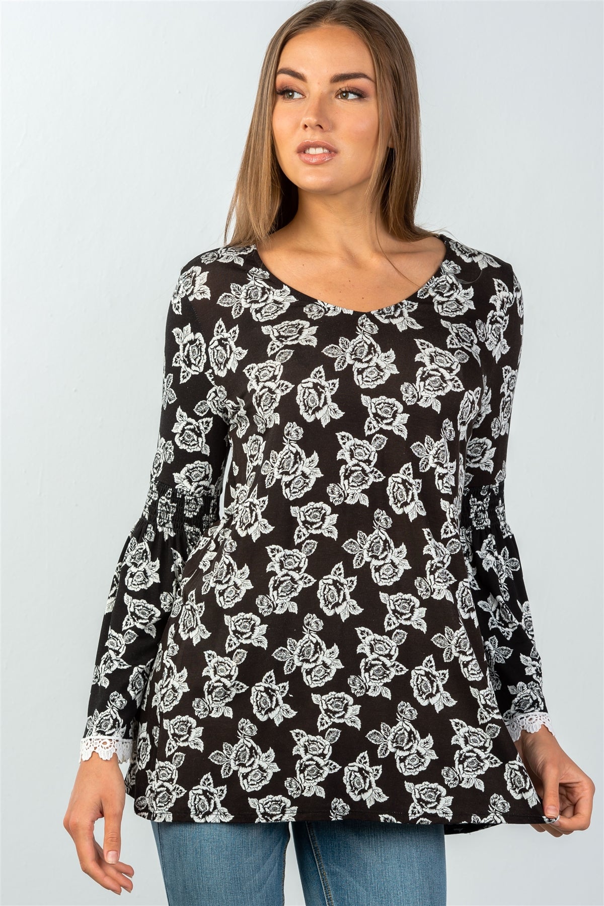 Ladies fashion floral print lace trim bell sleeves top