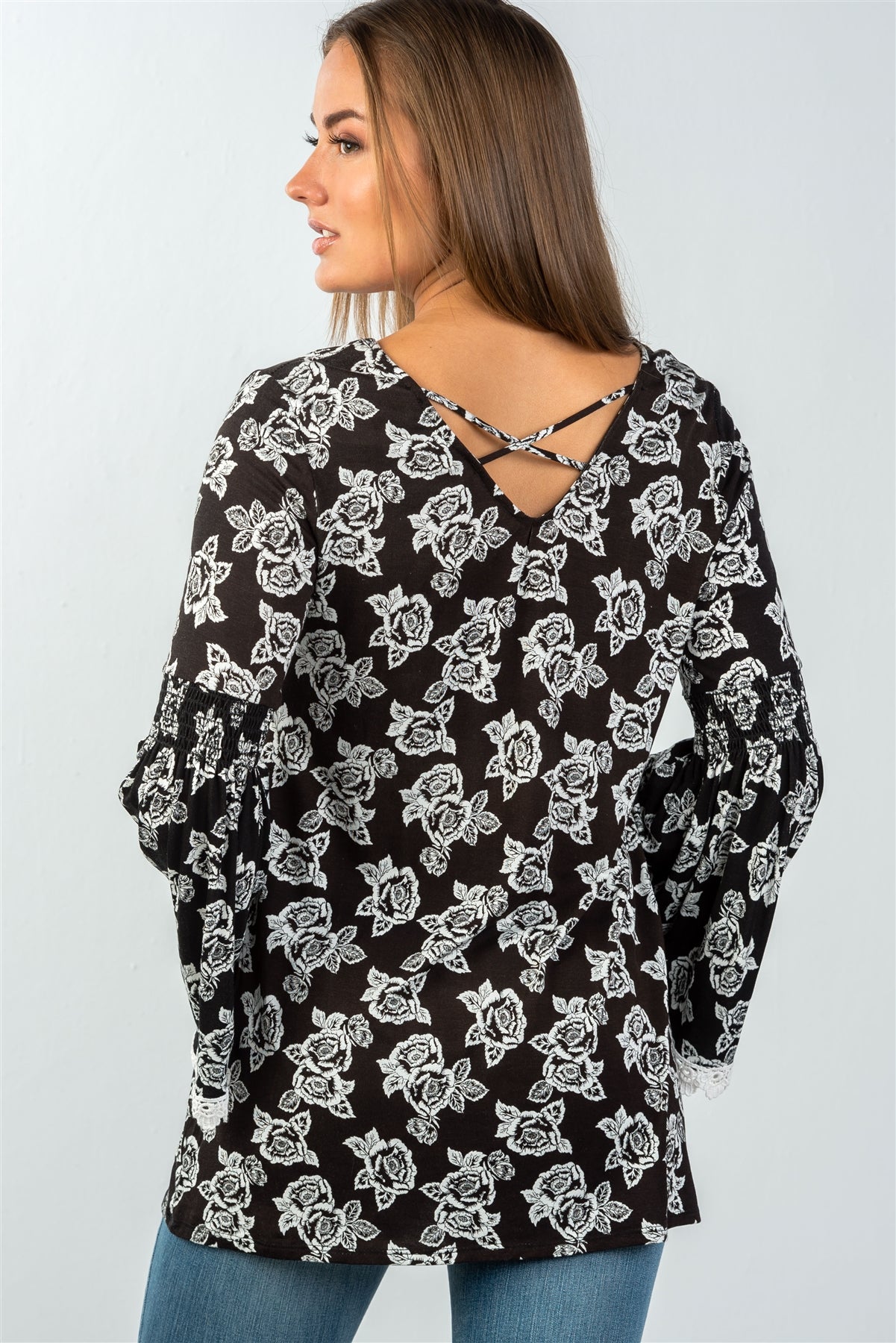 Ladies fashion floral print lace trim bell sleeves top