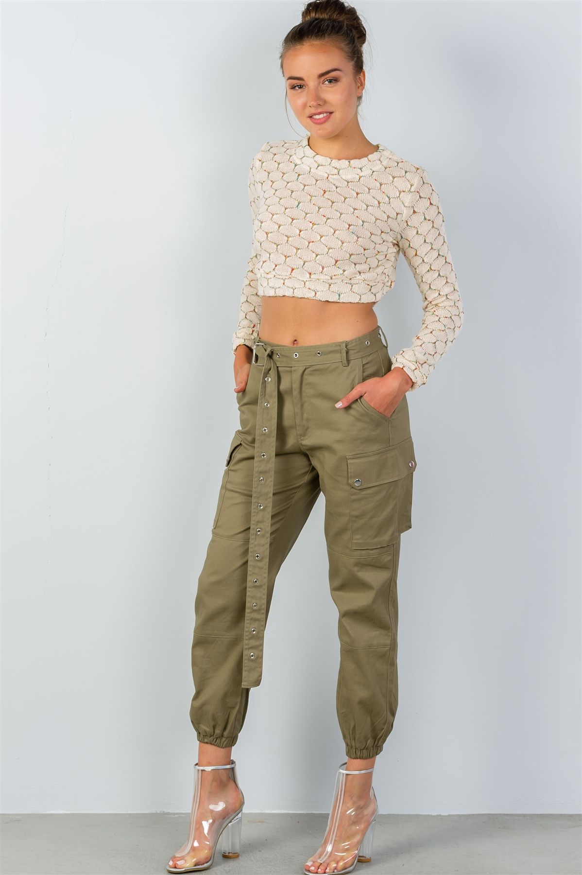 Ladies fashion round neckline hexagon print crop pullover