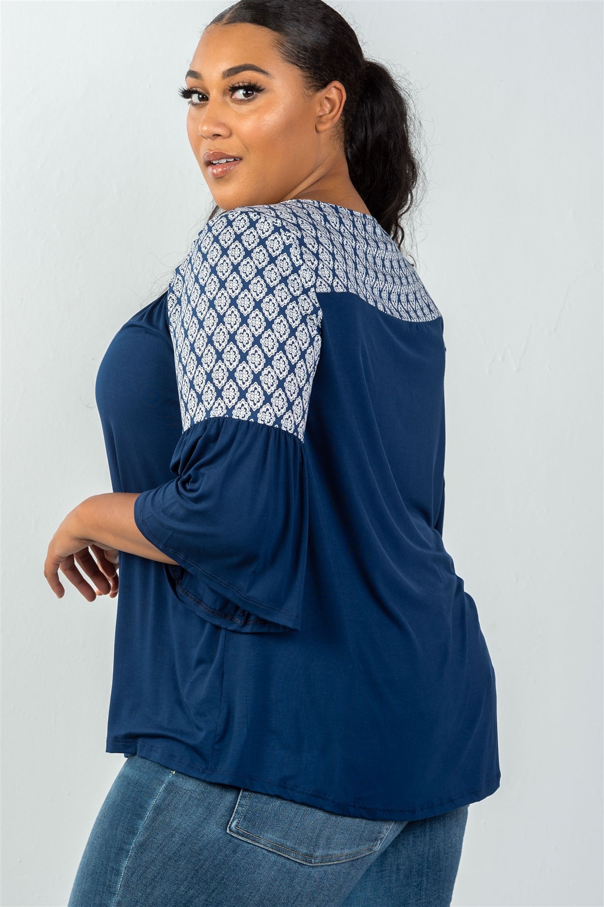 Ladies fashion plus size bell sleeves ornamental pattern tie-front top
