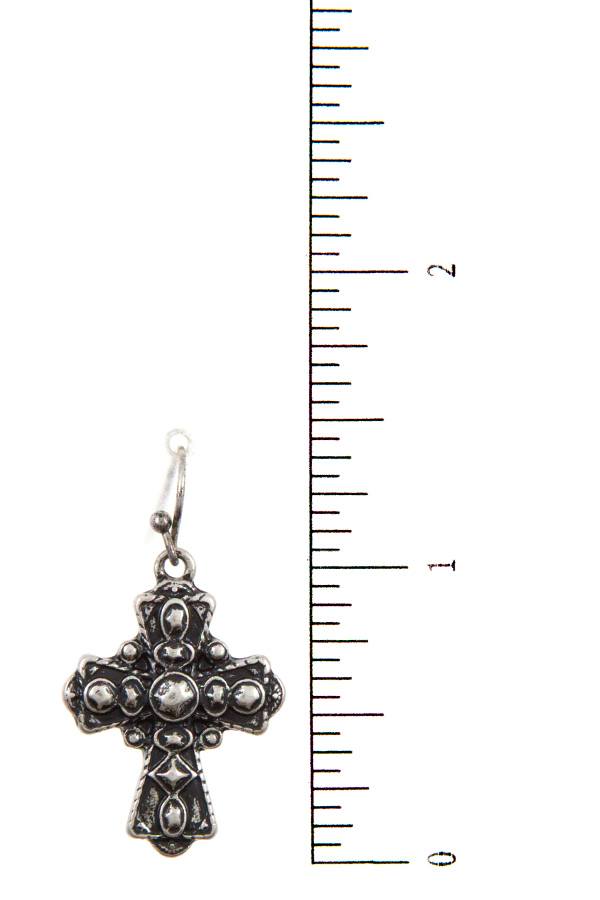 Ladies etched cross pendant faux gem necklace set