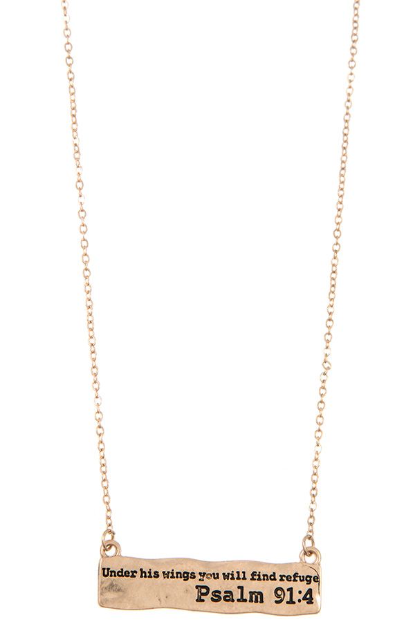 Ladies etched bar pendant necklace se