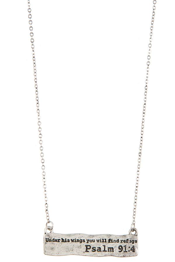 Ladies etched bar pendant necklace se