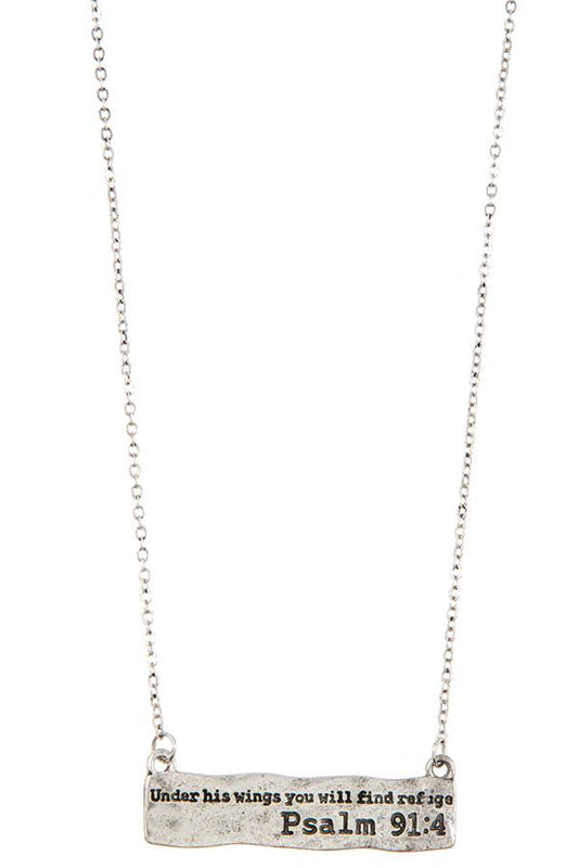 Ladies etched bar pendant necklace se