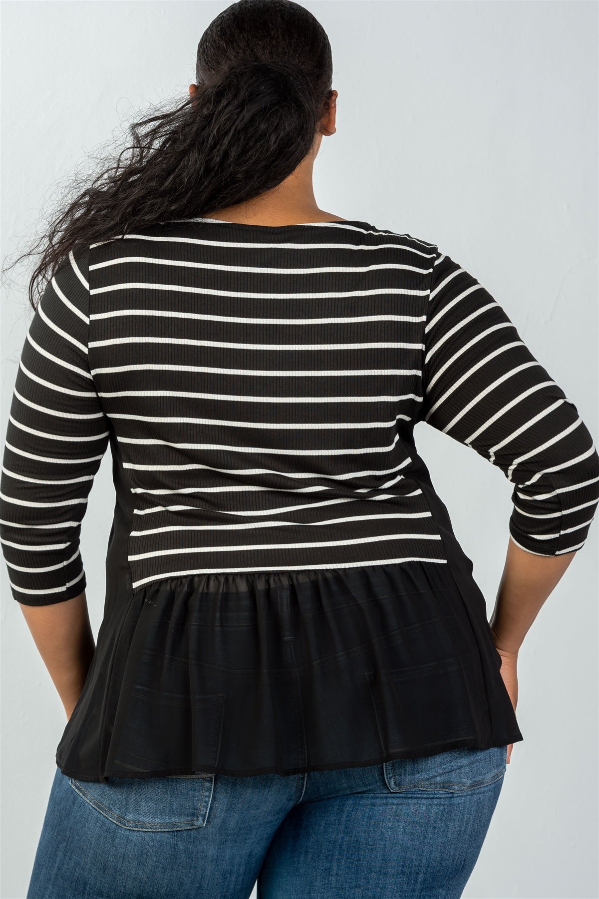 Ladies fashion plus size 3/4 sleeve stripe front top with mesh detail